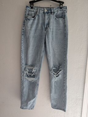 American Eagle Outfitters Light Blue Denim Jeans
